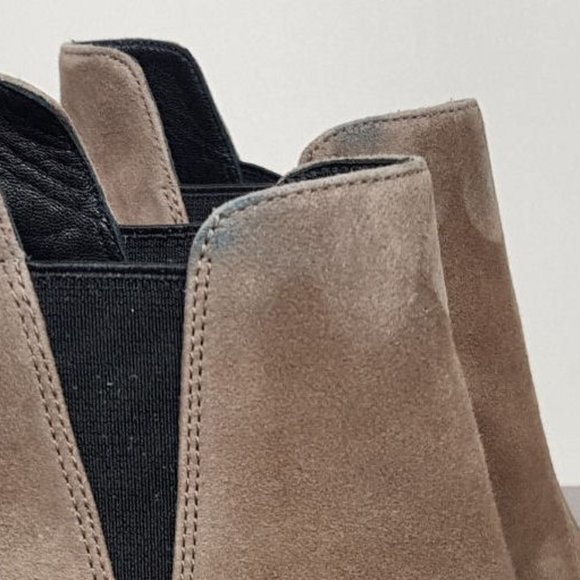 Via Spiga 'Kenzie' Wedge Bootie Sand Suede Womens Size 5.5 / 35.5 - Picture 4 of 8